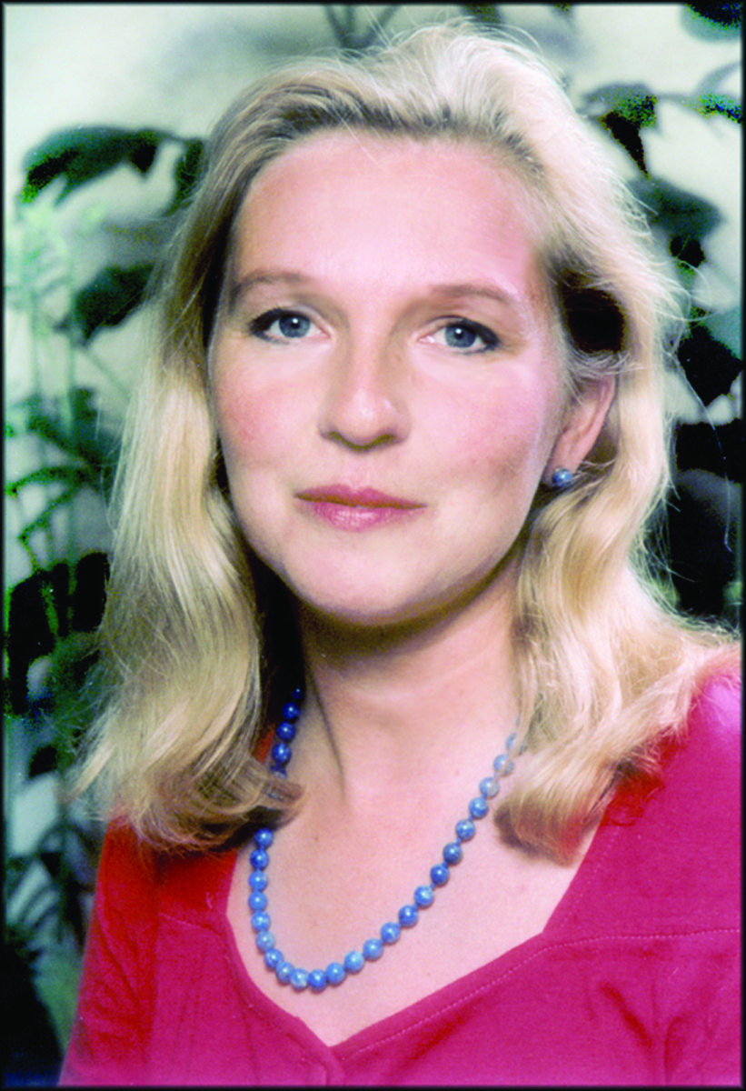foto ingeborg authrid gruber puppenspielerin 300 dpi